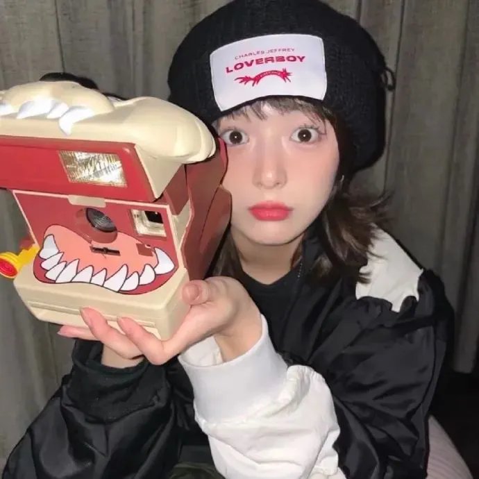 私法拘留海报