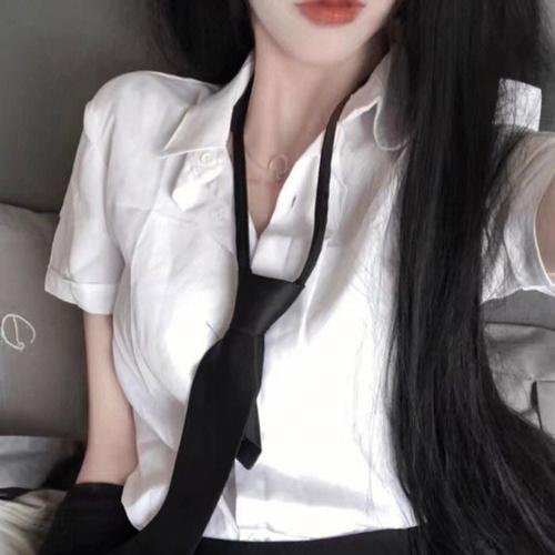 连环情杀案海报