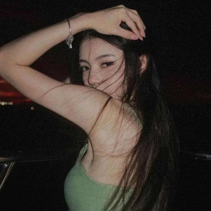温暖的季节海报